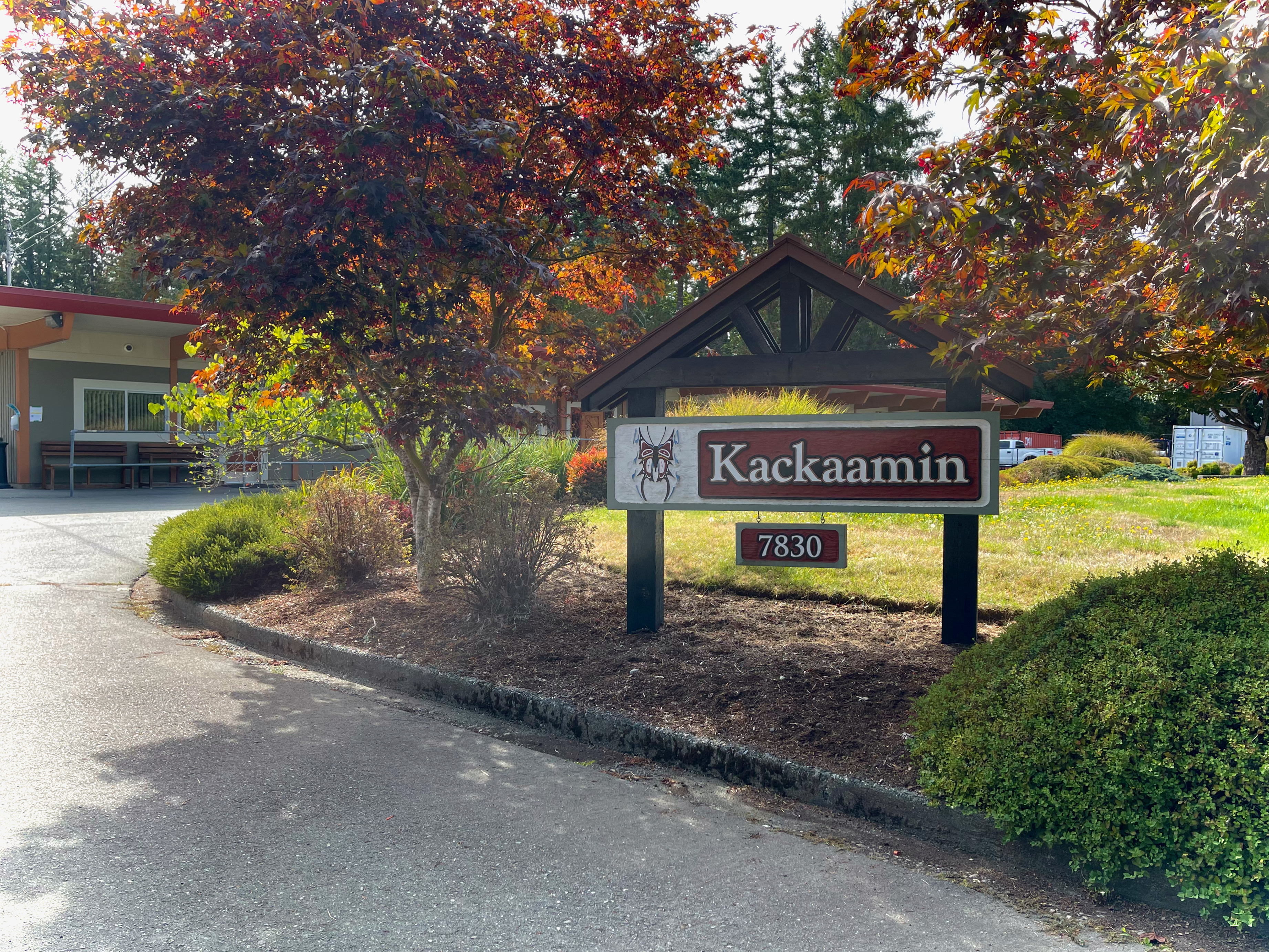 Kackaamin Welcome Sign